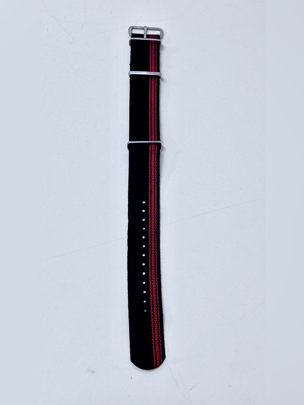 22mm Black Red Racing Stripe Nylon NATO Watch Strap - Picture 8 of 10